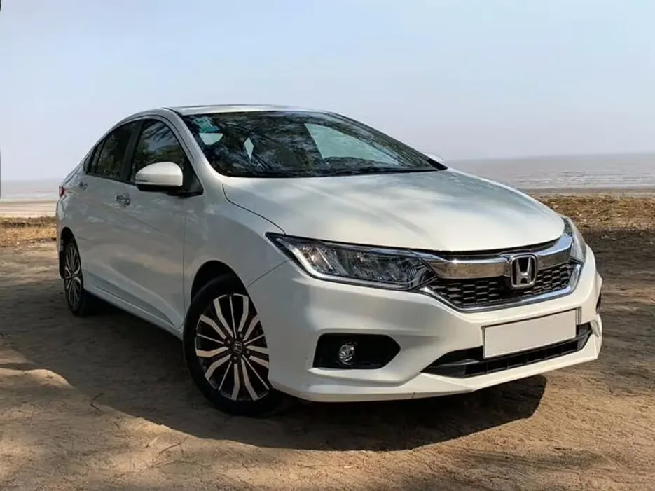 Honda City / Hyundai Verna executive sedan