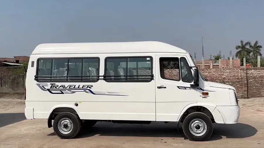 Tempo Traveller 14 seater group rental Mumbai